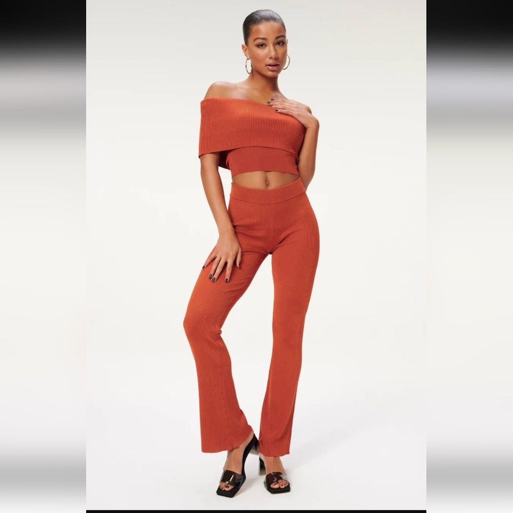 Good American Plaited Rib Flare Pants Size 2XL Red Clay